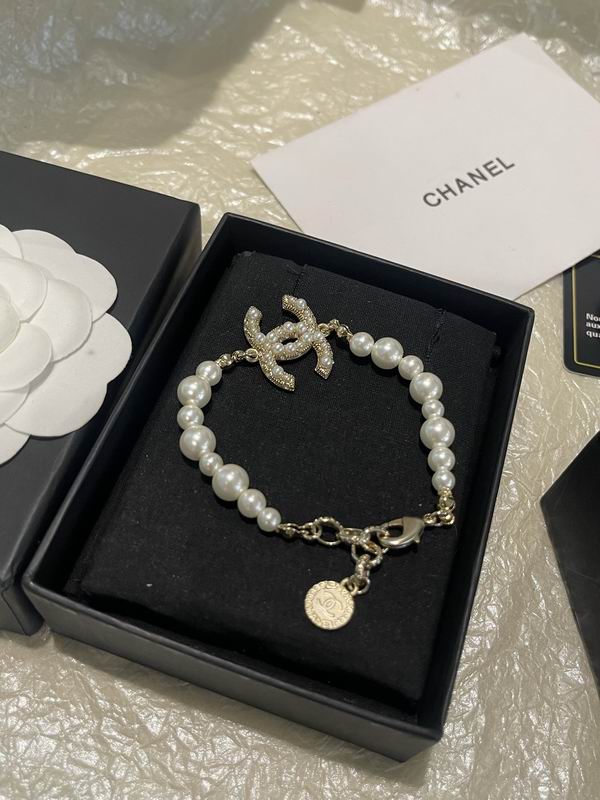 Chanel Bracelet 04yxs80